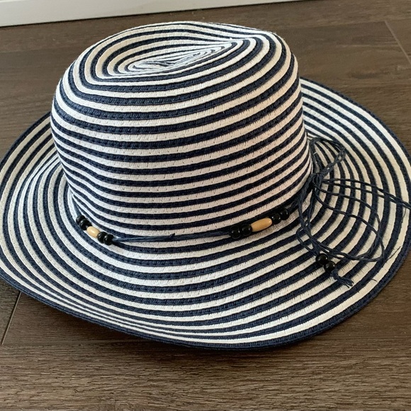 100% straw hat main image 7